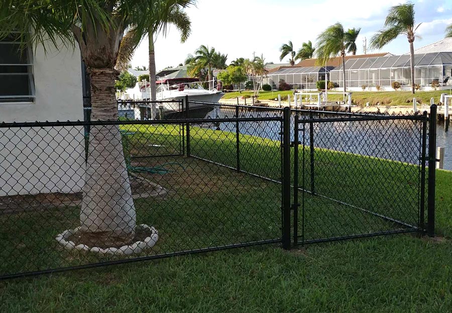 Chain link fences are weather-resistant and low maintenance.